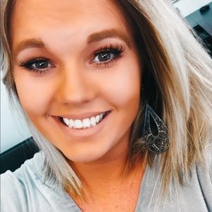 Meet your Posher, Kimberly